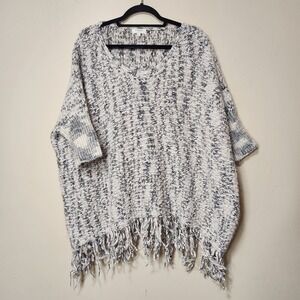 Umgee Chunky Knit Sweater Women Sz M/L Fuzzy Pullover Oversized  Fringe Hem BOHO